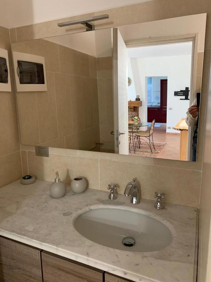 Casa Vacanze Al Capriano Appartamento Mora Cantello ภายนอก รูปภาพ